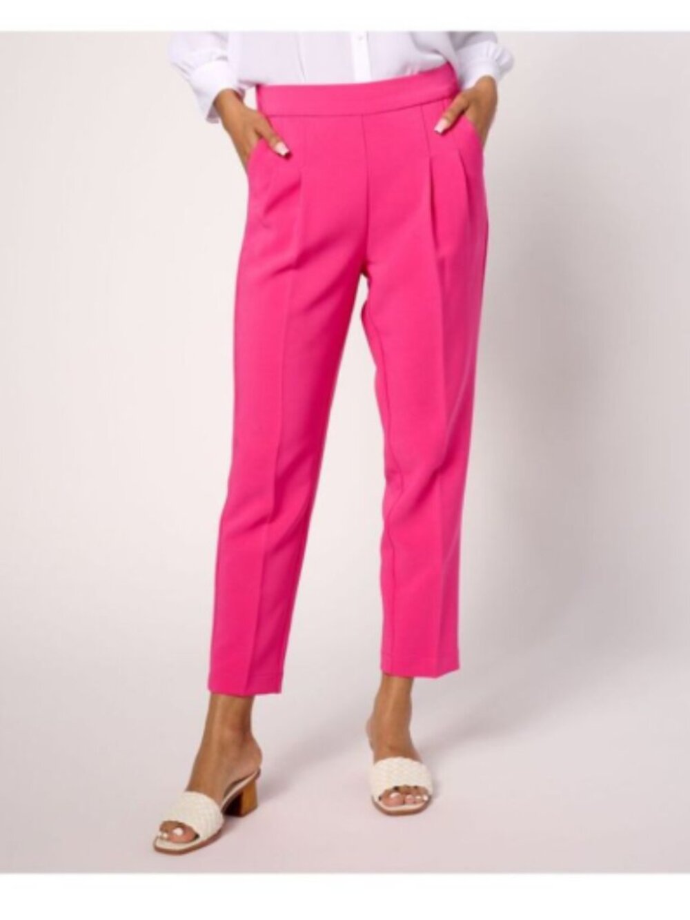 Isaac Mizrahi Live! Regular Stretch Crepe Tapered Leg Crop Pants